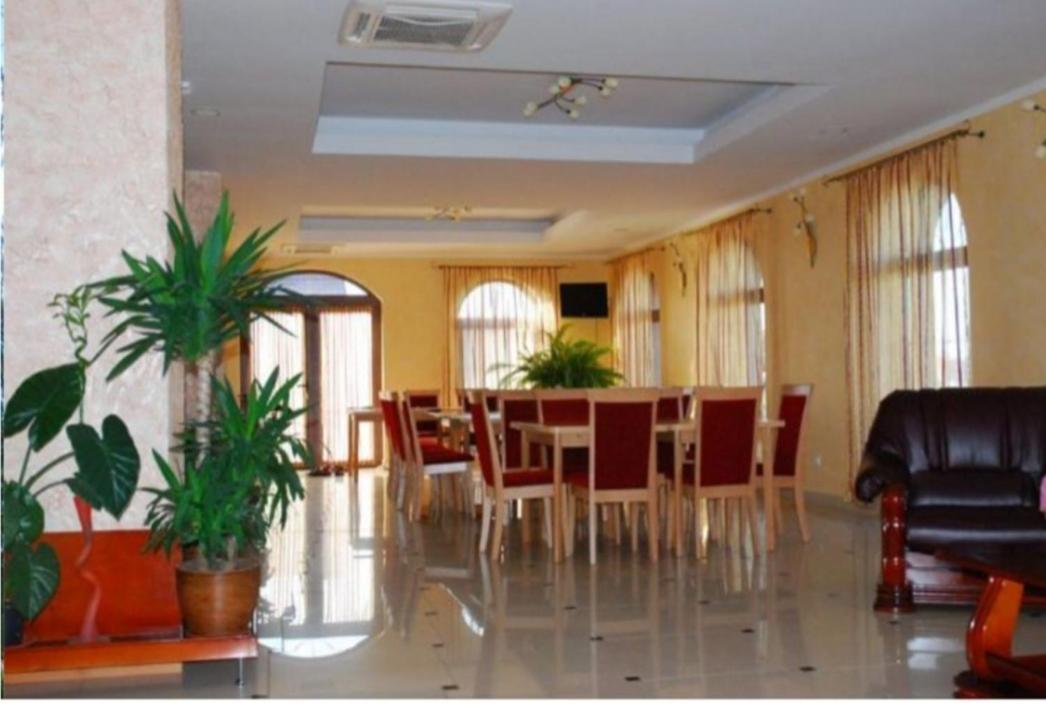 Hotel Casa Optima Oradea Exterior foto